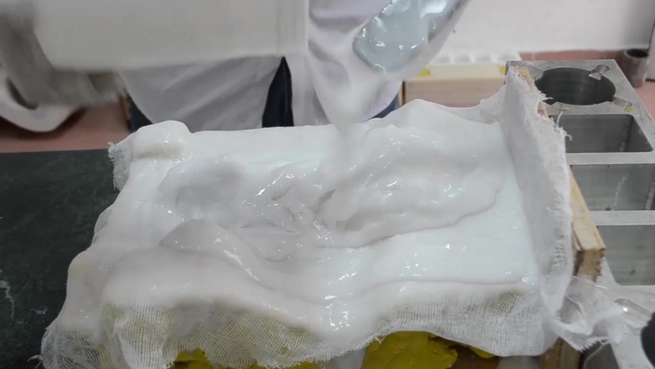 模具硅膠刷模如何使用，有什么需要注意的 ？